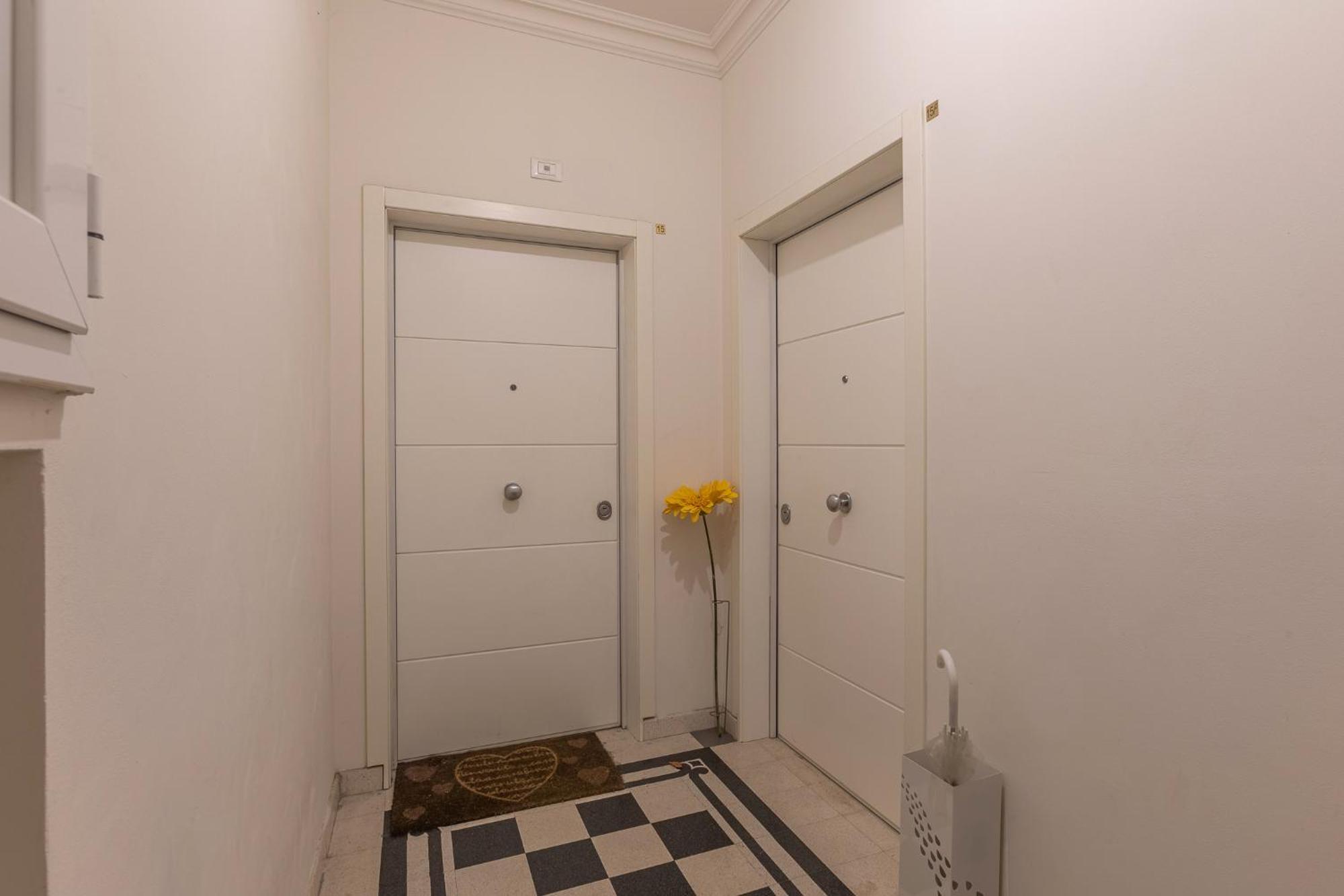 Bolo Stay Central Apartment โบโลญญา ภายนอก รูปภาพ